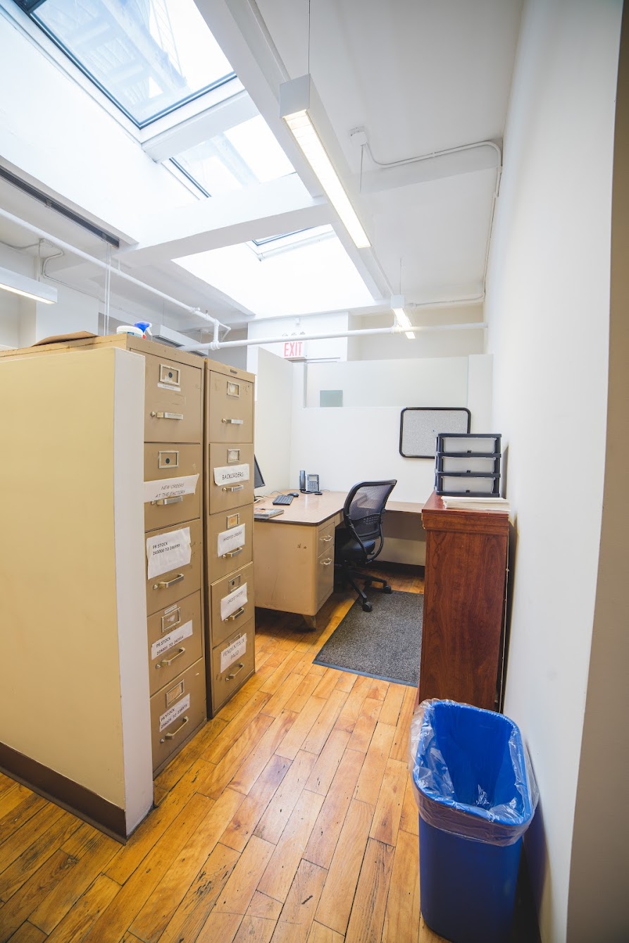 12 A, 143 W 29th Street