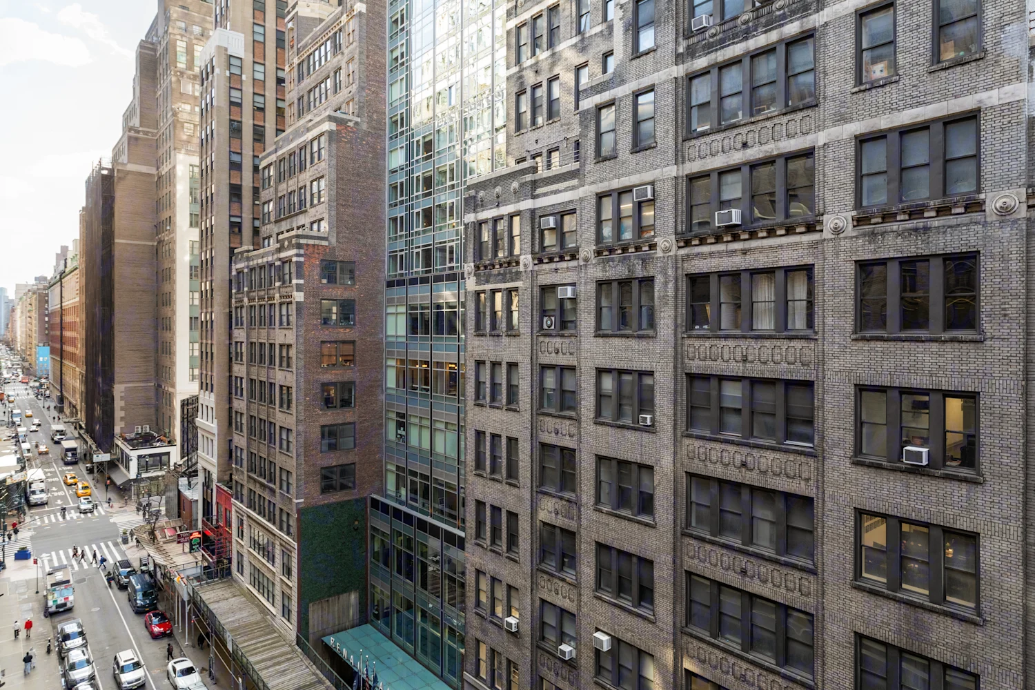 Suite 900, 225 West 35th Street