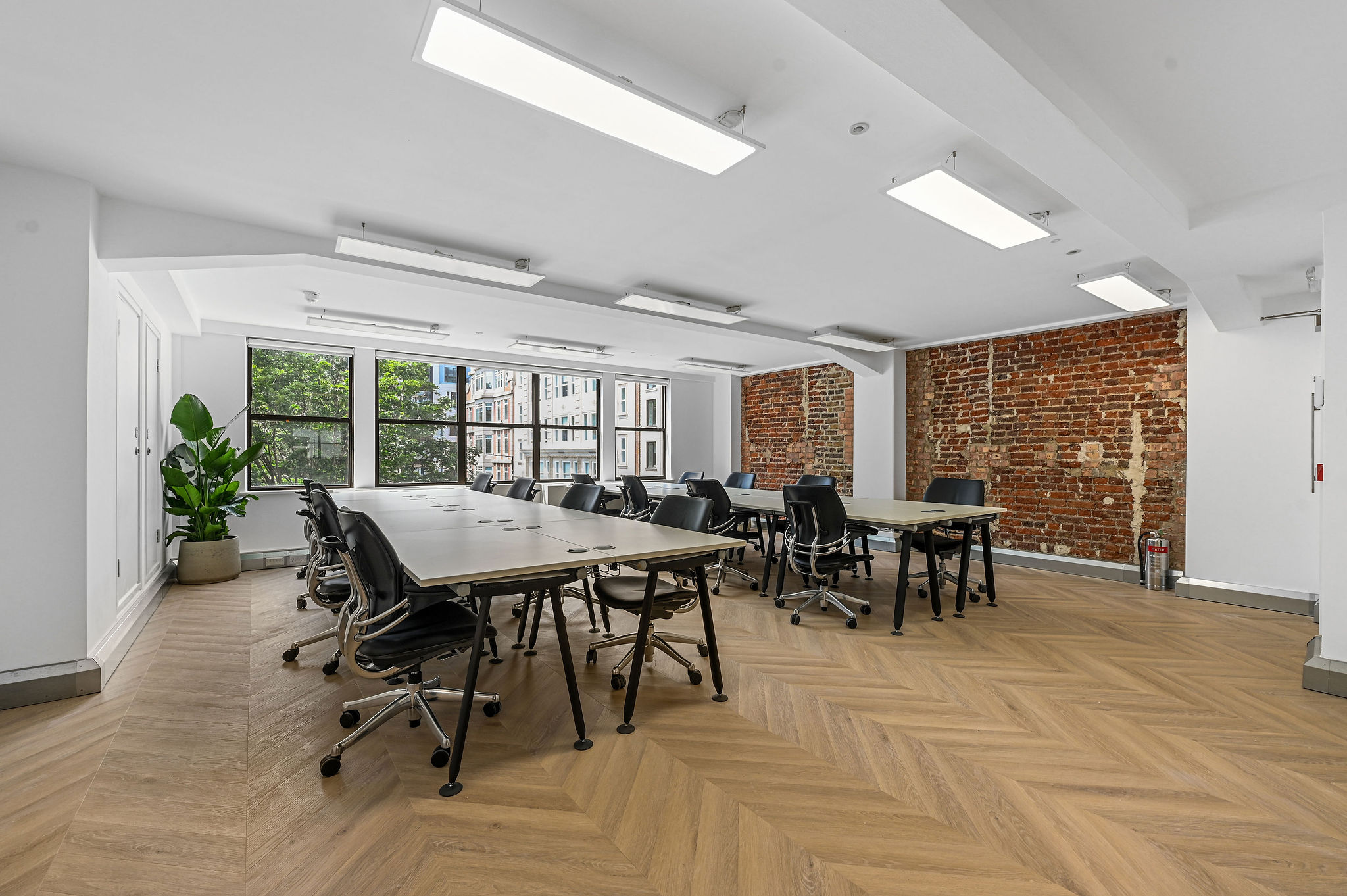 4 Golden Square