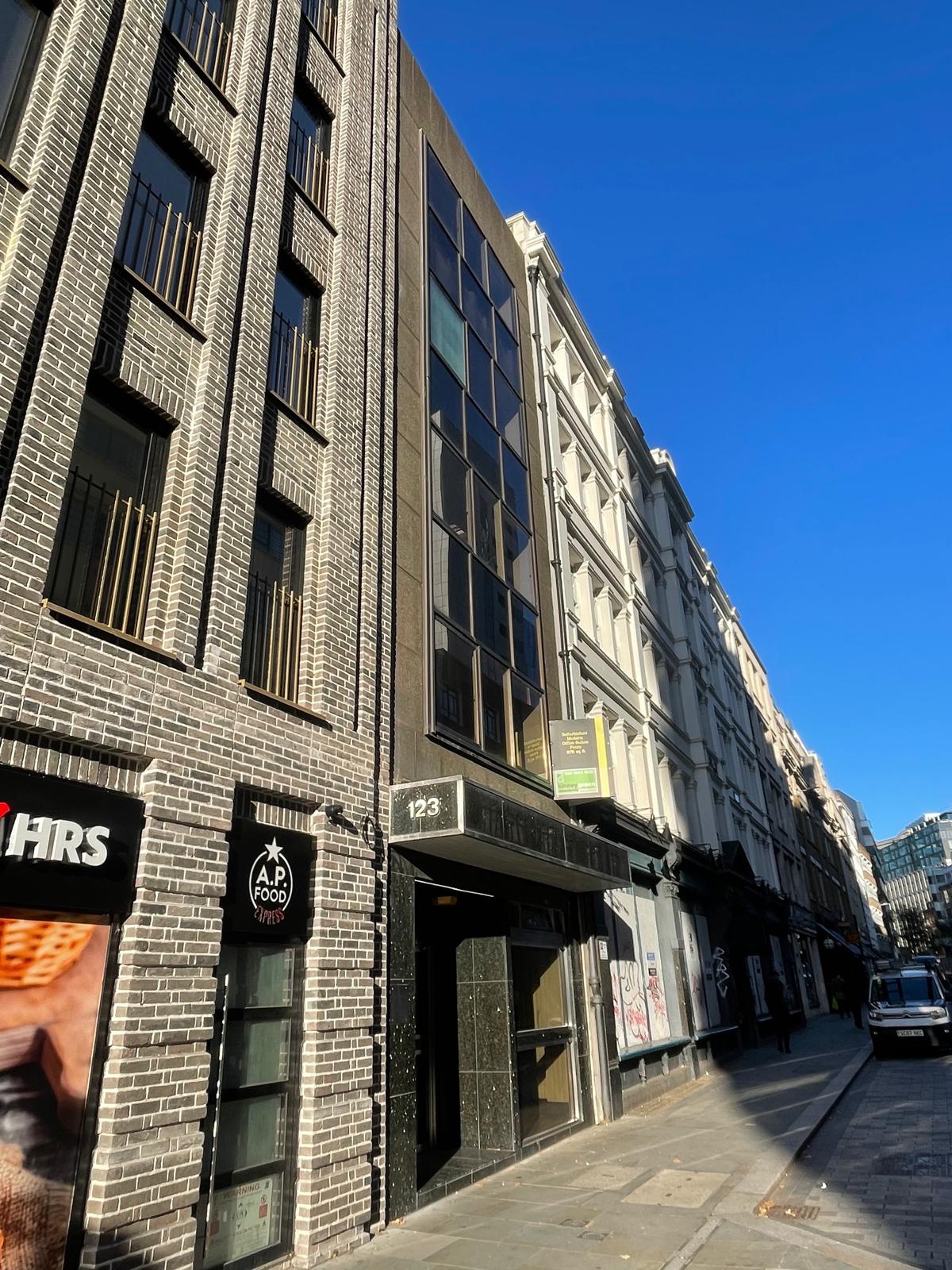 123 Minories