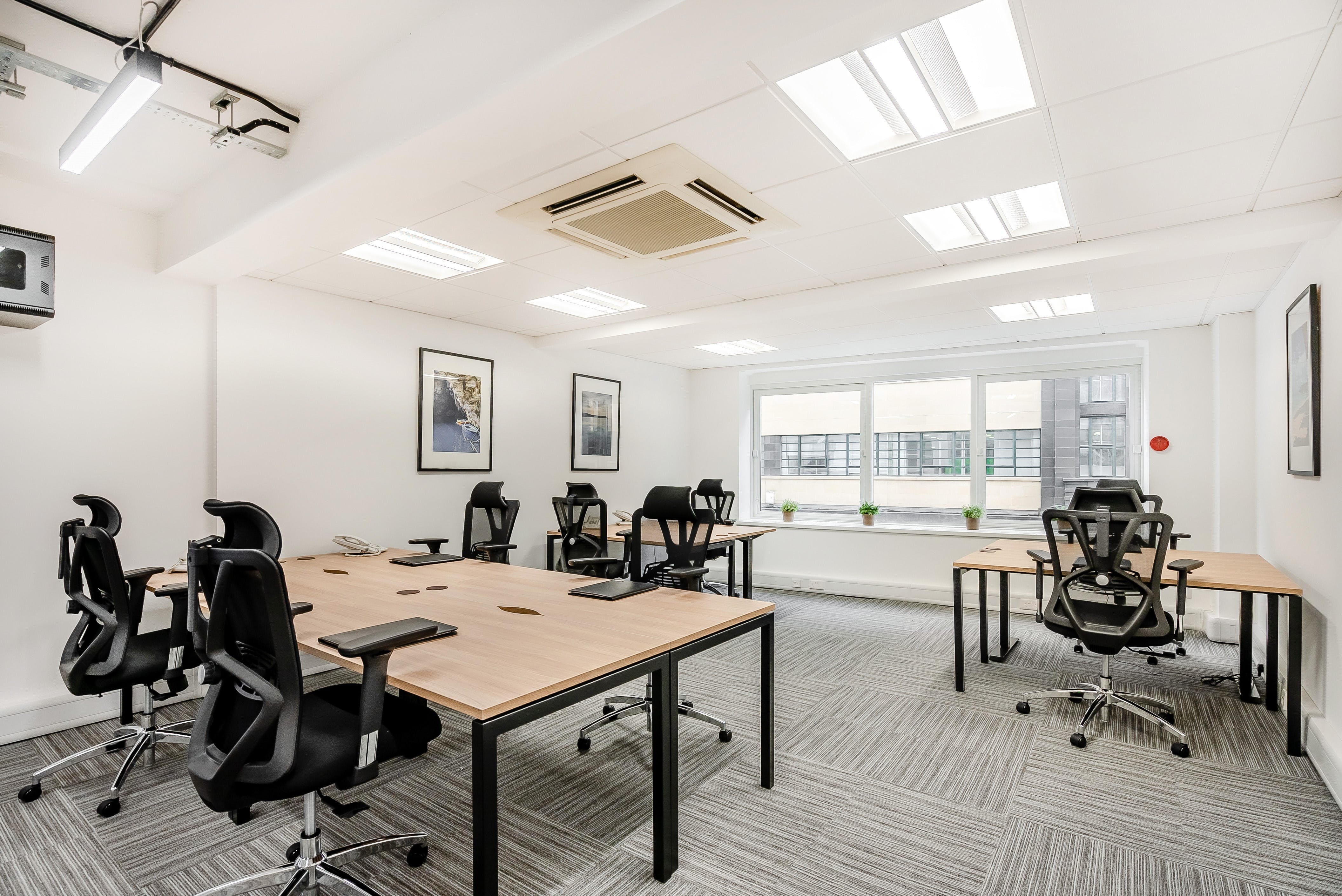 123 Minories