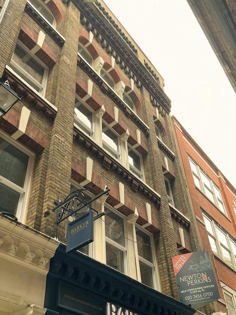 52 Bow Lane