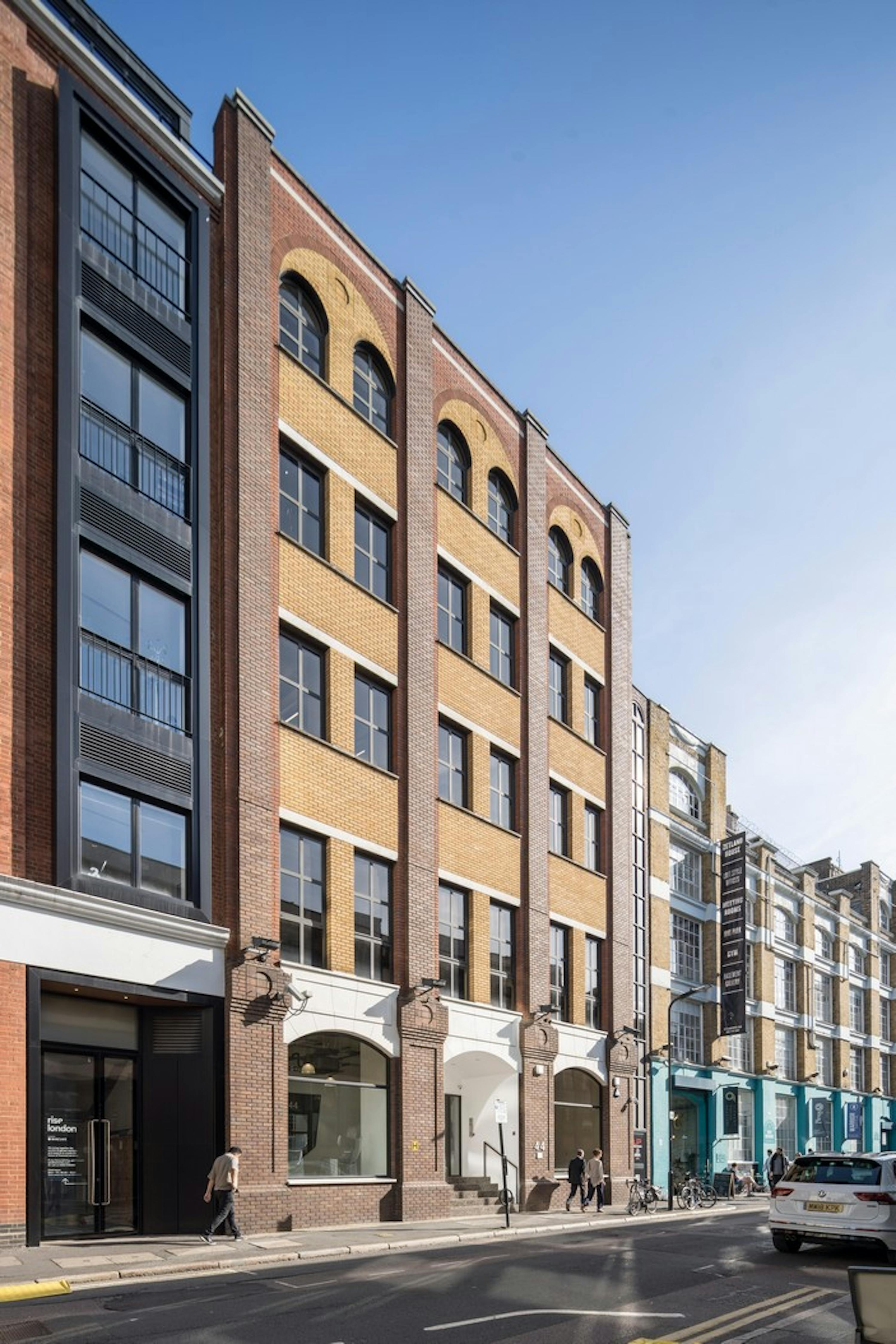 44 Paul Street