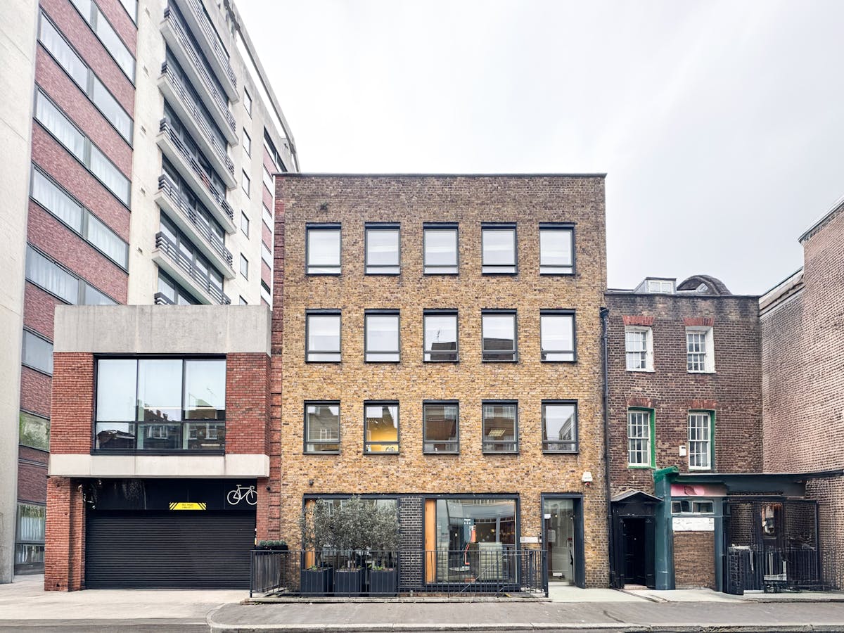 2-3 Scala Street