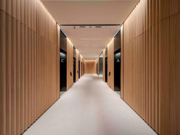 2 Aldermanbury Square