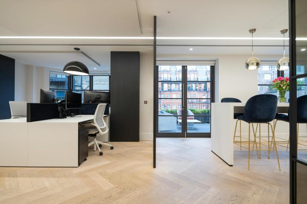 24 Grosvenor Street, London