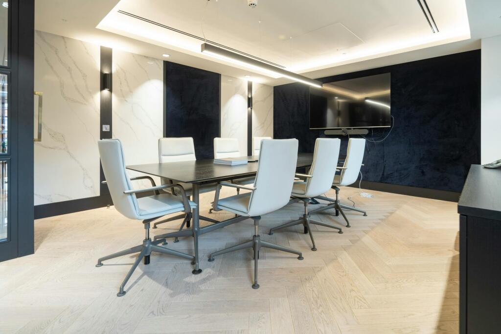 24 Grosvenor Street, London