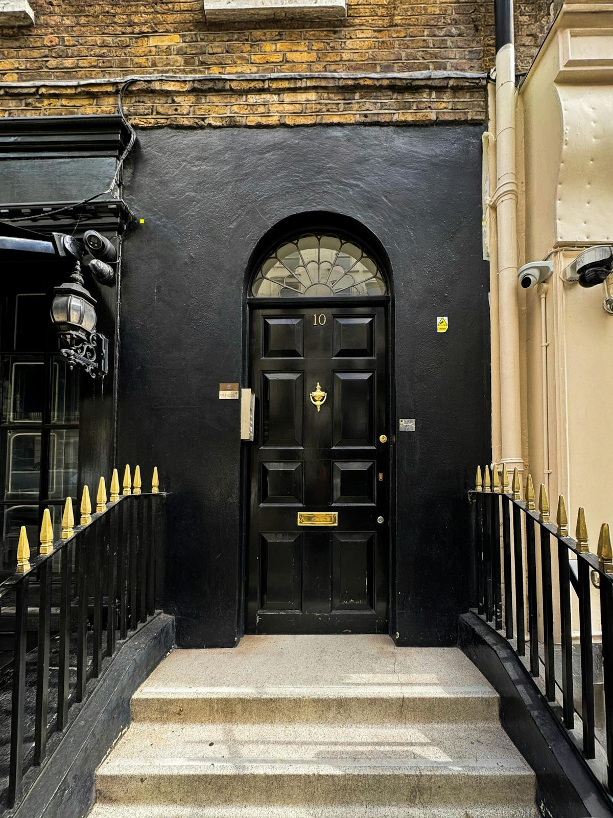 10 Dover Street