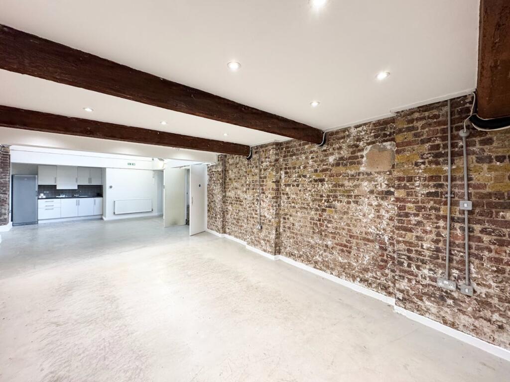 146B Kings Cross Road