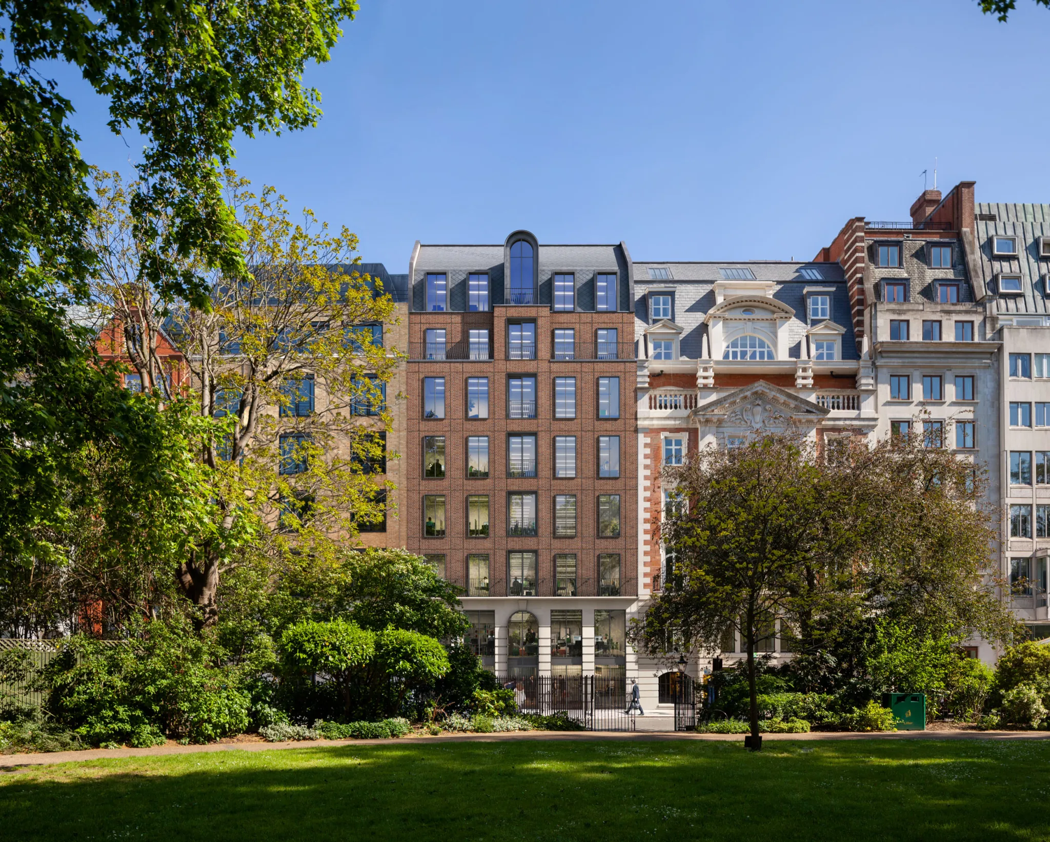 26 St James Square