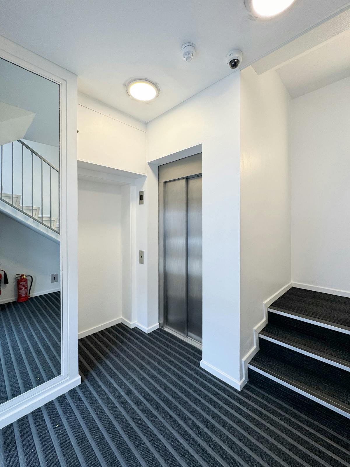 1 Bell Street