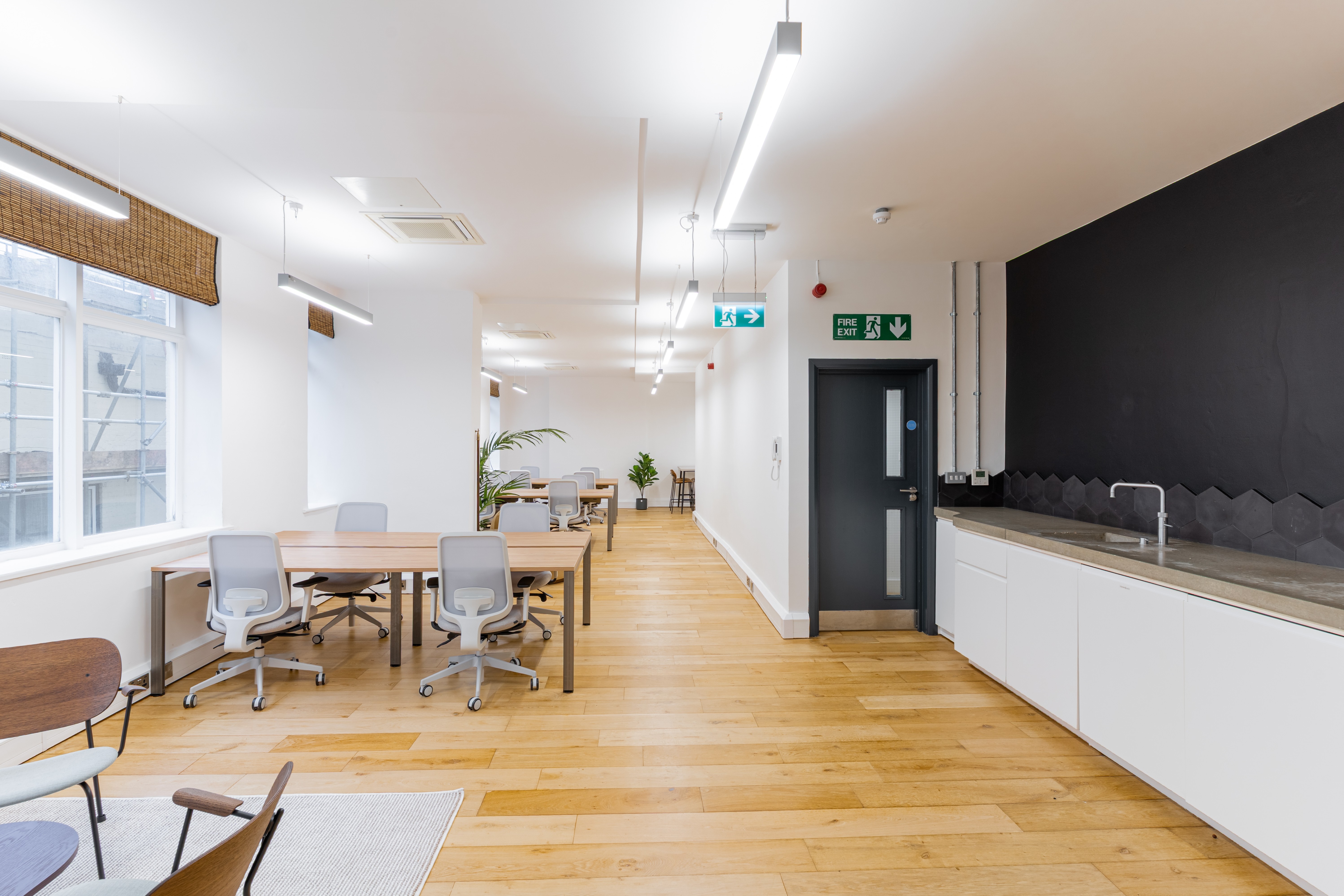 23 Clerkenwell Close