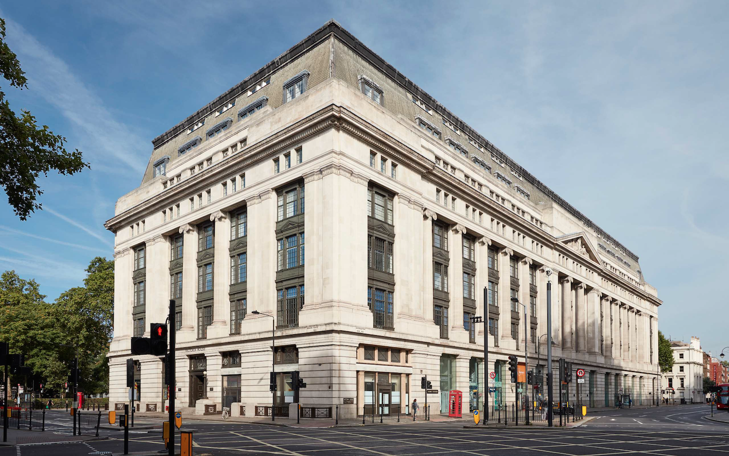 Serviced Offices Victoria House, Bloomsbury Sq, London WC1B 4DA COS