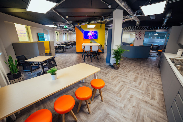 Serviced Offices Cherry Tree Court 36 Ferensway, Hull, HU2 8NH COS